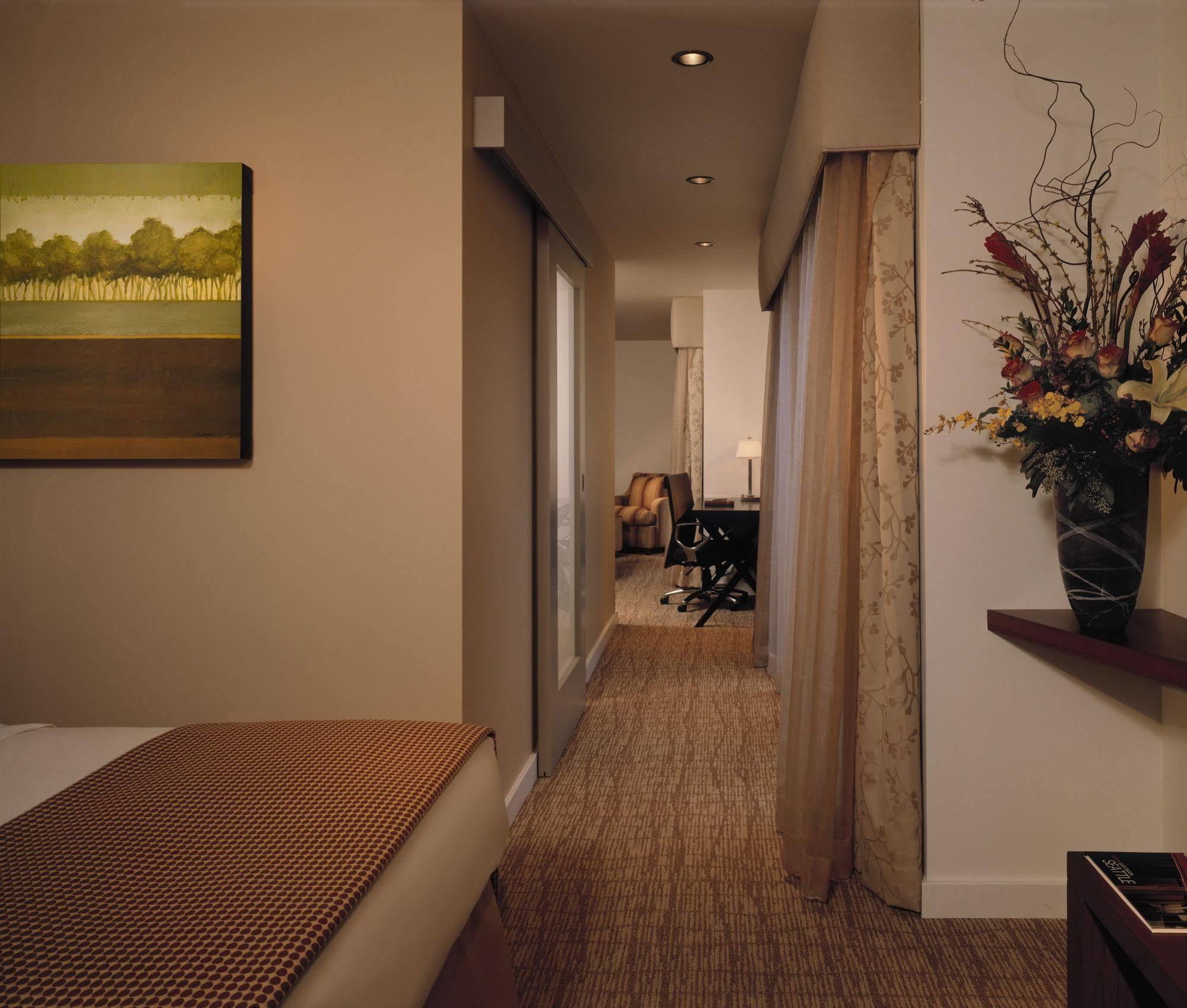 The Heathman Hotel Kirkland Exterior foto